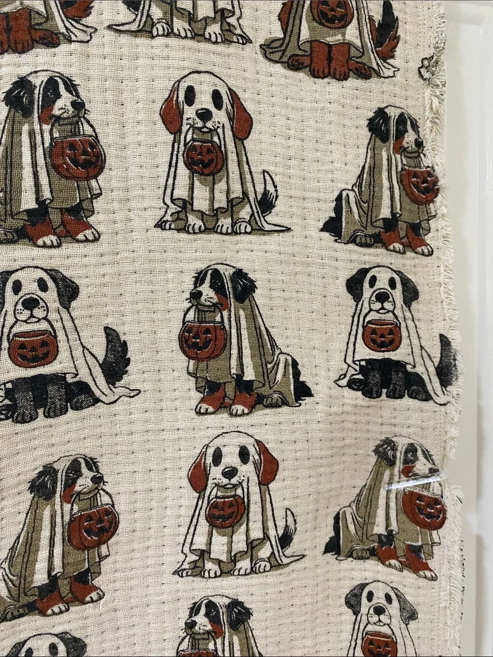 NWT.  Well Dressed Home, Halloween  dogs, decorative throw blanket.